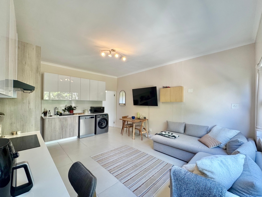 1 Bedroom Property for Sale in Kenilworth Western Cape